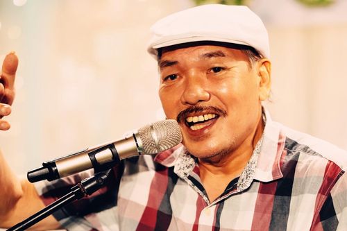 Cái gật đầu rất lạ của nhạc sĩ Trần Tiến