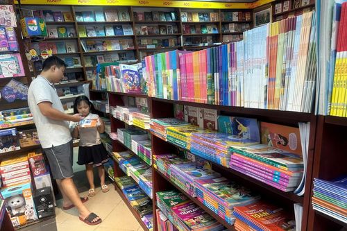 Phong phú minh chứng tư liệu trong sách giáo khoa Lịch sử mới