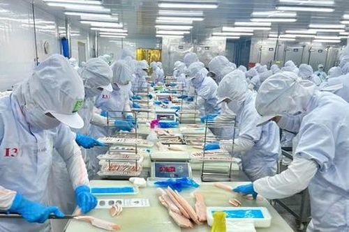 Thưởng Tết Nguyên đán ở Tp.HCM: Ngành nào có mức thưởng cao nhất?
