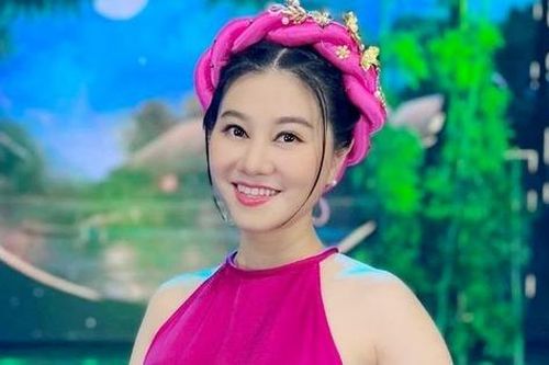 Nghệ sĩ Nhân dân có vẻ đẹp tựa trăng rằm, cuộc sống độc thân kín tiếng ở tuổi U50