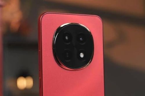 Oppo giới thiệu smartphone chống nước, pin 6.000 mAh, sạc 80W, RAM 16 GB, giá 6,5 triệu đồng