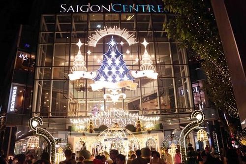 Không khí đón Giáng sinh tại Thành phố Hồ Chí Minh