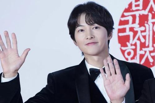 Song Joong Ki công khai con gái