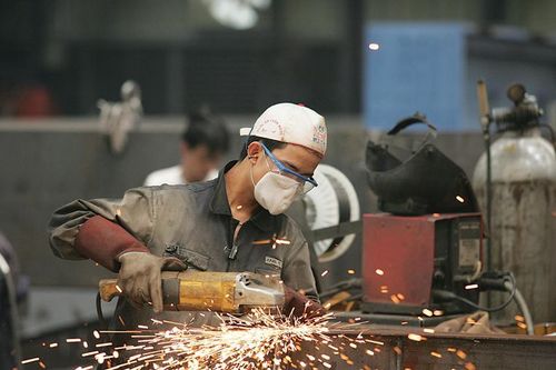 Nhiều cơ hội cho ngành cơ khí 'bật dậy'