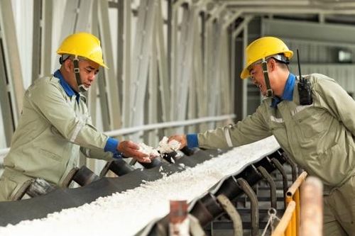 Bảo Lâm: Ưu tiên phát triển công nghiệp chế biến gắn với nguồn nguyên liệu