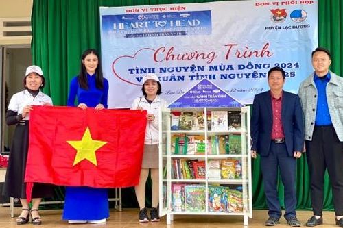 Lạc Dương: Mang Xuân tình nguyện đến với học sinh vùng sâu, vùng xa
