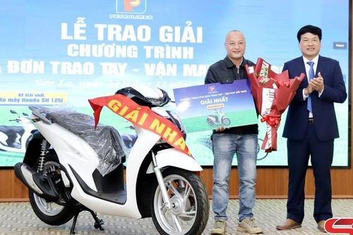 Công ty TNHH MTV Xăng dầu Sơn La: Trao thưởng Chương trình 'Hóa đơn trao tay - Vận may bất ngờ'