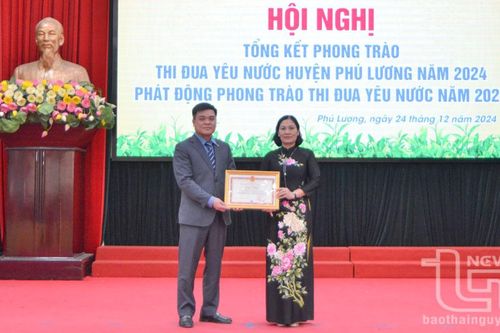 Phú Lương: Nhiều tập thể, cá nhân có thành tích trong phong trào thi đua yêu nước được khen thưởng
