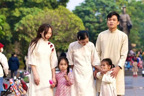 Nhận diện giá trị cốt lõi của gia đình Việt hiện đại