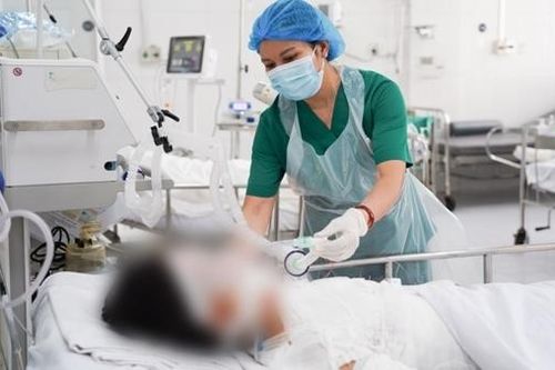Thêm nhiều trường hợp học sinh bị tai nạn nghiêm trọng do tự chế pháo nổ