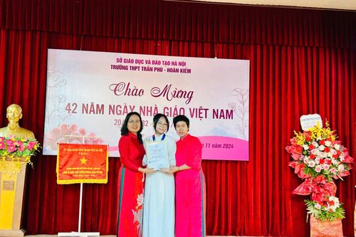 Nữ sinh Trần Phú - Hoàn Kiếm ước mơ 'gieo mầm xanh hy vọng' cho trẻ em Việt Nam