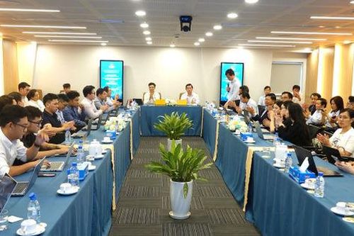PVCFC gặp mặt nhà đầu tư năm 2024