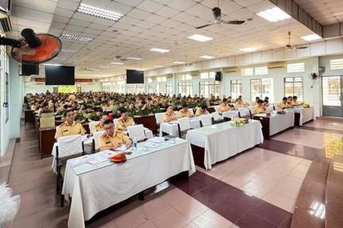 Công an TPHCM tập huấn chuyên sâu Luật TTATGT cho Cảnh sát giao thông