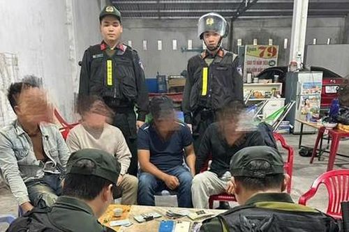 Quảng Ngãi: Triệt xóa tụ điểm đánh bạc tại nhà kho