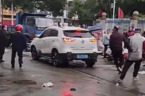 Trung Quốc: Tuyên án tử hình kẻ lao xe vào trường học khiến 30 người bị thương