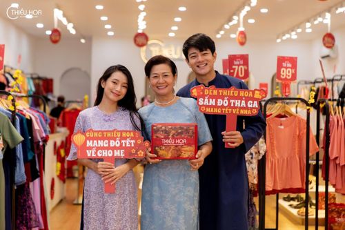 Thiều Hoa lan tỏa yêu thương với 100.000 món quà Tết cho phụ nữ Việt
