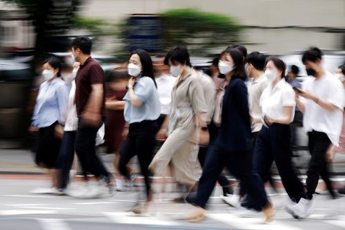 Hàn Quốc vừa chạm cột mốc gây bàng hoàng