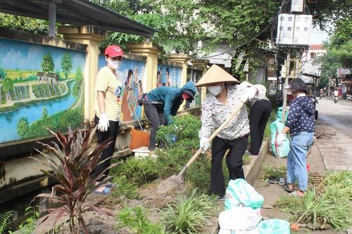Huyện Chương Mỹ: người dân chung tay bảo vệ môi trường sáng, xanh, sạch, đẹp