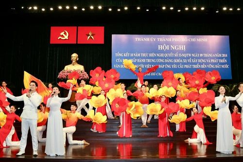 Tiếp tục phát huy vẻ đẹp con người TPHCM trong kỷ nguyên vươn mình của dân tộc