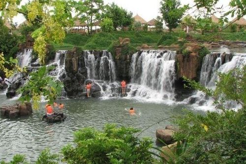 Vì sao hàng loạt cựu giám đốc Cty Du lịch Giang Điền bị bắt?