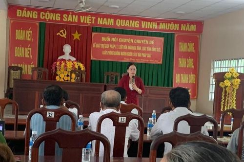 Hậu Giang tuyên truyền pháp luật luôn bám sát nhu cầu xã hội