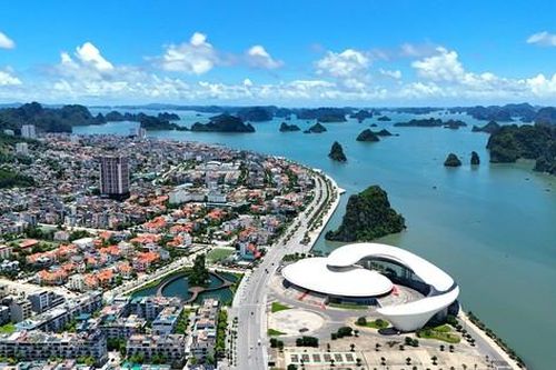UNESCO quan ngại điều gì ở vịnh Hạ Long