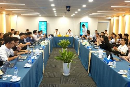 PVCFC gặp mặt nhà đầu tư năm 2024