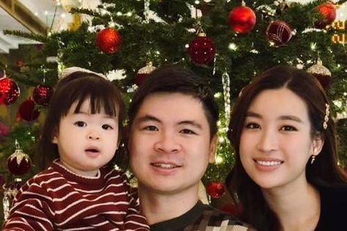 Đỗ Mỹ Linh hạnh phúc bên chồng doanh nhân, Bằng Kiều khoe ảnh bên bạn gái kém 18 tuổi