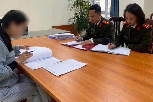 Bị xử phạt vì đăng tin sai về vụ đốt quán cà phê khiến 11 người tử vong