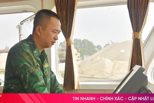 Đại úy biên phòng nỗ lực bảo vệ biên giới biển và giúp đỡ ngư dân
