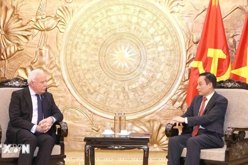 Trưởng ban Đối ngoại Trung ương tiếp Đặc phái viên, Cố vấn Tổng thống Palestine