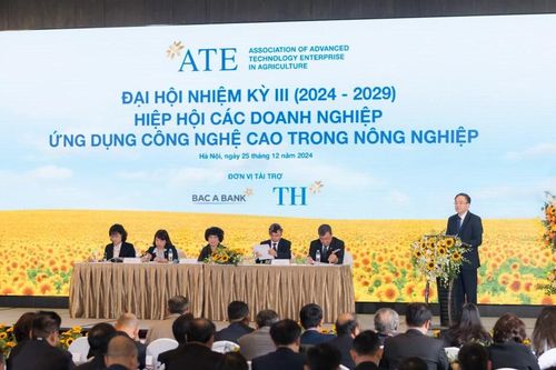 Nông nghiệp công nghệ cao vươn tầm, đồng hành kỷ nguyên vươn mình của dân tộc