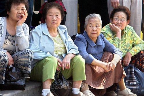 Trở thành xã hội 'siêu già', Hàn Quốc đối mặt với loạt thách thức