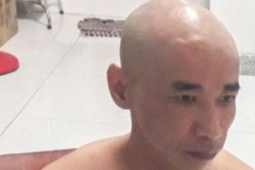 Bắt chủ tiệm hớt tóc kiêm mua bán chất ma túy