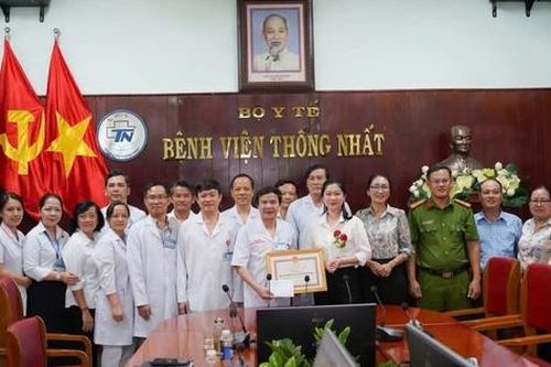 Thông tin mới vụ cháy tại Tp.HCM khiến 2 người tử vong, 13 người nhập viện