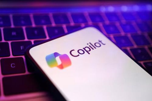 OpenAI mất lợi thế độc nhất trên 365 Copilot sau quyết định của Microsoft