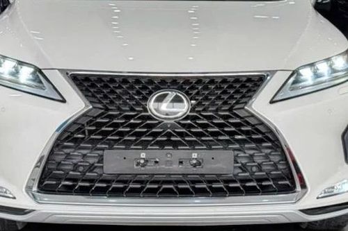 Bất ngờ với giá Lexus RX300 sau 3 năm lăn bánh