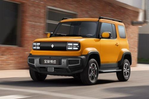 Lỗ kỷ lục, TMT vẫn bán thêm nhiều loại ô tô điện Trung Quốc