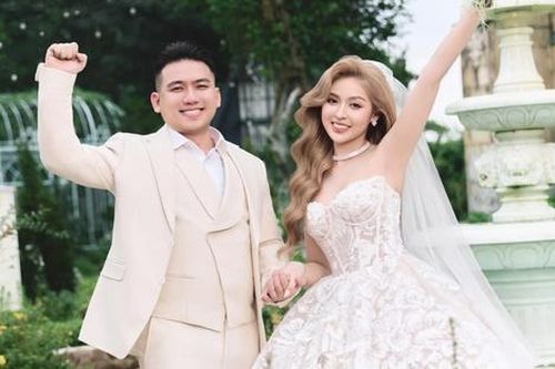 Chồng 'hot girl trứng rán' Trần Thanh Tâm lên tiếng chuyện vợ bị chỉ trích vì hành động thiếu tinh tế