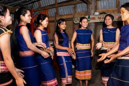 Người có uy tín trong đồng bào dân tộc thiểu số ở Đồng Nai được hưởng những chế độ gì?