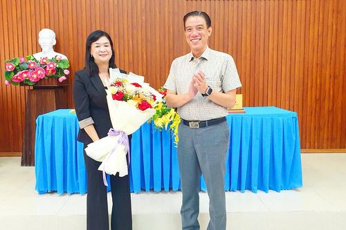 Đồng chí Lý Thúy Vân được bầu giữ chức danh Phó Chủ tịch UBND TX. Tịnh Biên