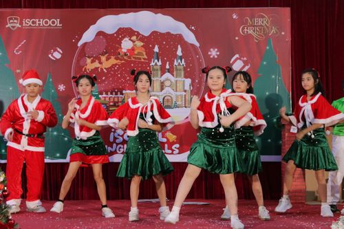 Trường iSchool Nha Trang tổ chức ngoại khóa chào đón Giáng sinh