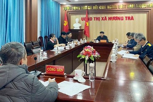 Chủ tịch UBND TX. Hương Trà tiếp công dân định kỳ