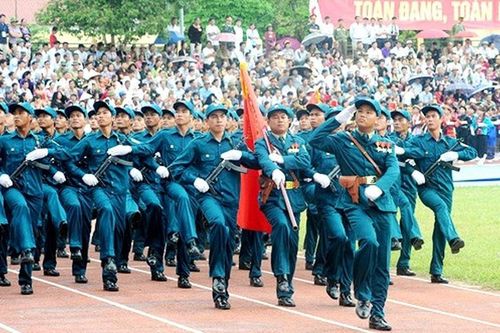 Kiến nghị điều chỉnh trợ cấp, phụ cấp cho dân quân tự vệ và dự bị động viên