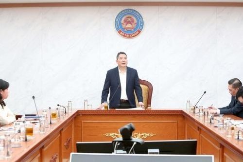 Nhiều chính sách thuế, phí đã phát huy hiệu quả và đi vào cuộc sống