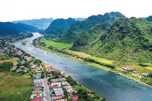 Quảng Bình thu từ du lịch ước đạt gần 6.000 tỷ đồng