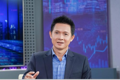 Năm 2025: Thúc đẩy đầu tư công có giúp chứng khoán bùng nổ?