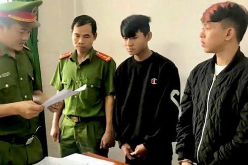 Bị khởi tố vì giúp bạn... đánh đối thủ và hủy hoại tài sản