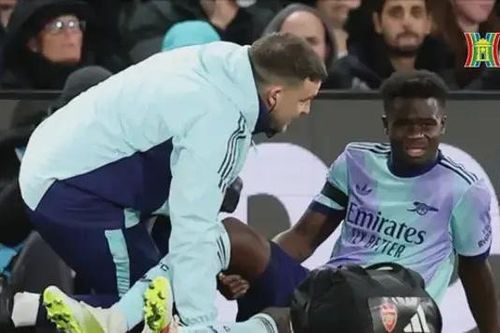 Bukayo Saka dự kiến nghỉ thi đấu vài tuần