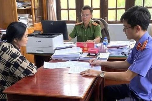 Khởi tố người phụ nữ cho vay lãi nặng lên đến 225%/năm